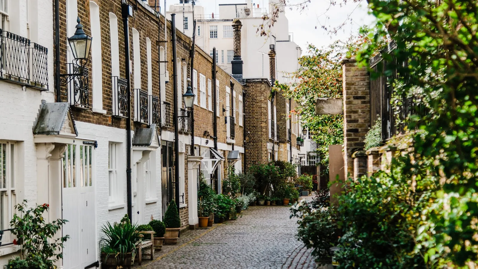 How Quickly Can I Sell My House for Cash in the UK?